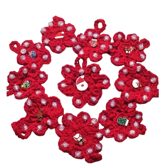 Hand Crafted Upcycled Chritsmas Ornaments Hand Crochet red beaded floral pattern - Picture 1 of 17